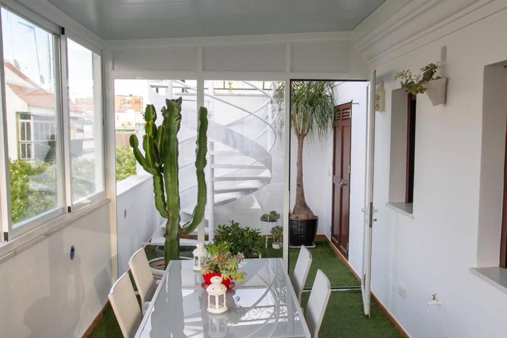 Penthouse Raggio Apartamento Sevilha Exterior foto